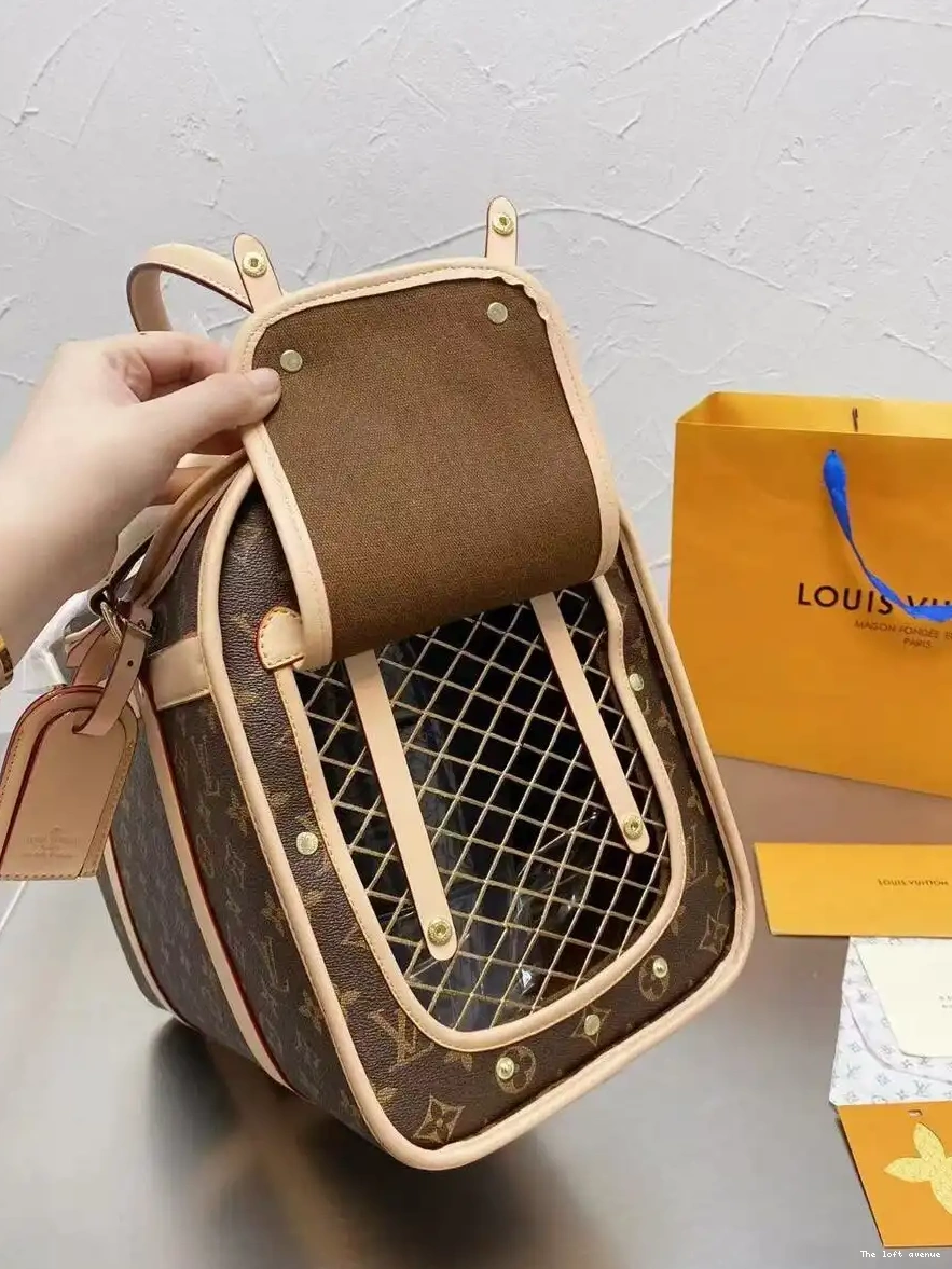 CUSTOM PET BAG LV 0524